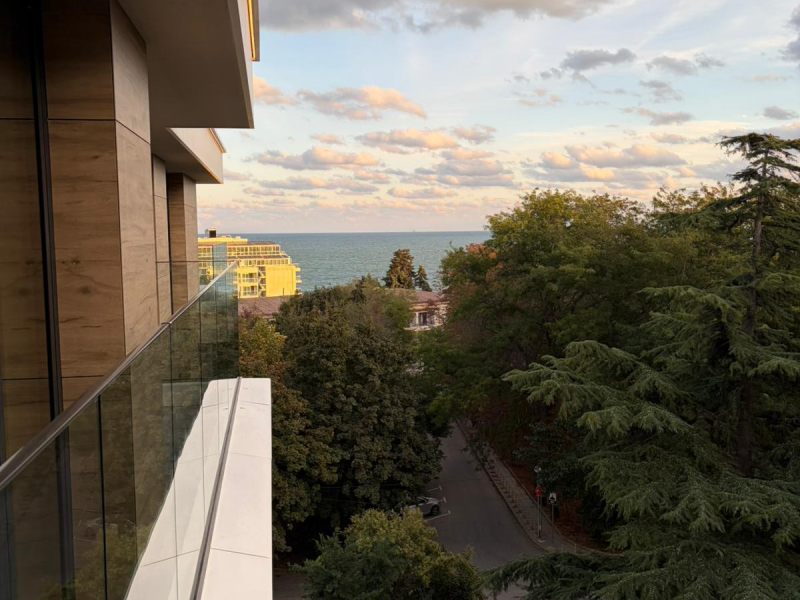 Azur Panorama 3 – Neues, modernes Apartment mit Meerblick