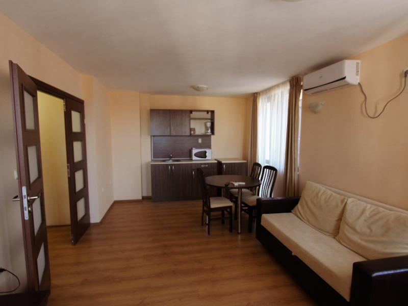 Möblierte Ein-Zimmer-Wohnung im Resort Royal Park