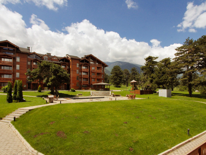 Komplett möblierte Ein-Zimmer-Wohnung im exklusiven Pirin Golf & Country Club
