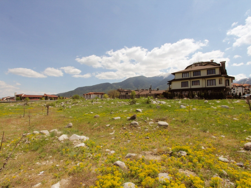 Großes reguliertes Grundstück (UPI) nur 200 Meter von der Seilbahn – Bansko