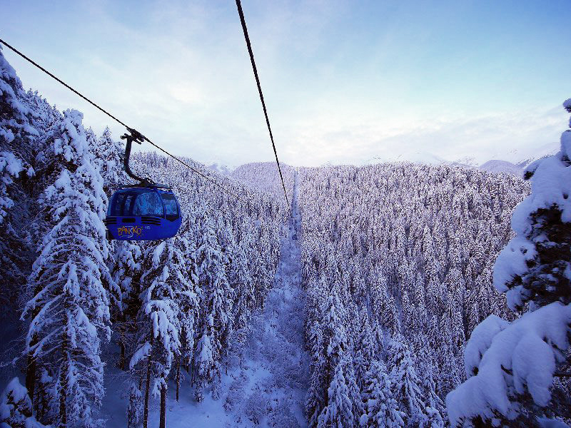 Großes reguliertes Grundstück (UPI) nur 200 Meter von der Seilbahn – Bansko