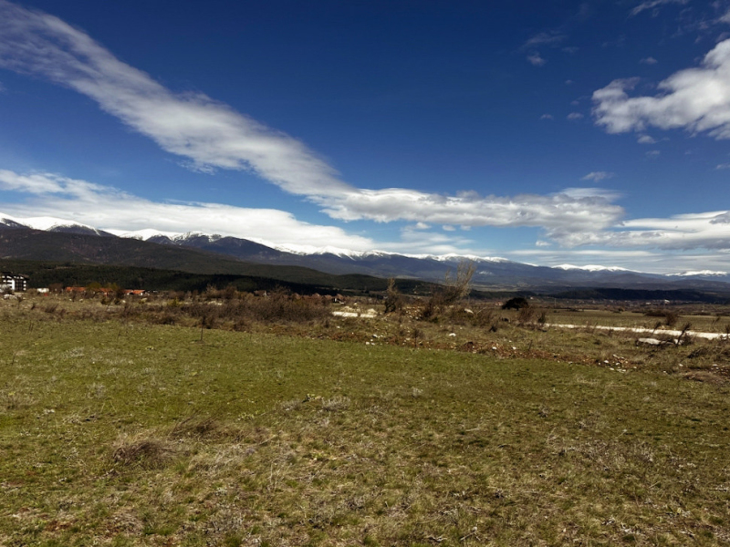 Grundstück mit 360° Panoramablick – unter Pirin Golf