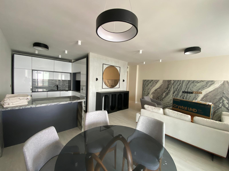 Exklusives Apartment direkt am Strand mit Panoramablick auf das Meer