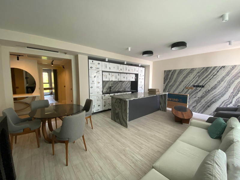 Elegantes Apartment mit Blick ins Grüne – Ruhe, Privatsphäre und zeitloses Design