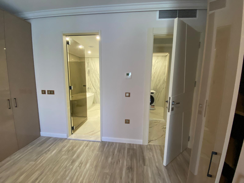Elegantes Apartment mit Blick ins Grüne – Ruhe, Privatsphäre und zeitloses Design