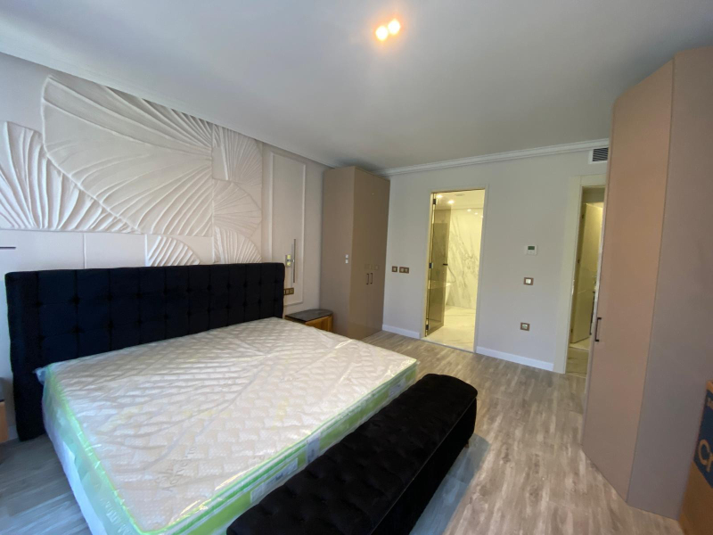 Elegantes Apartment mit Blick ins Grüne – Ruhe, Privatsphäre und zeitloses Design