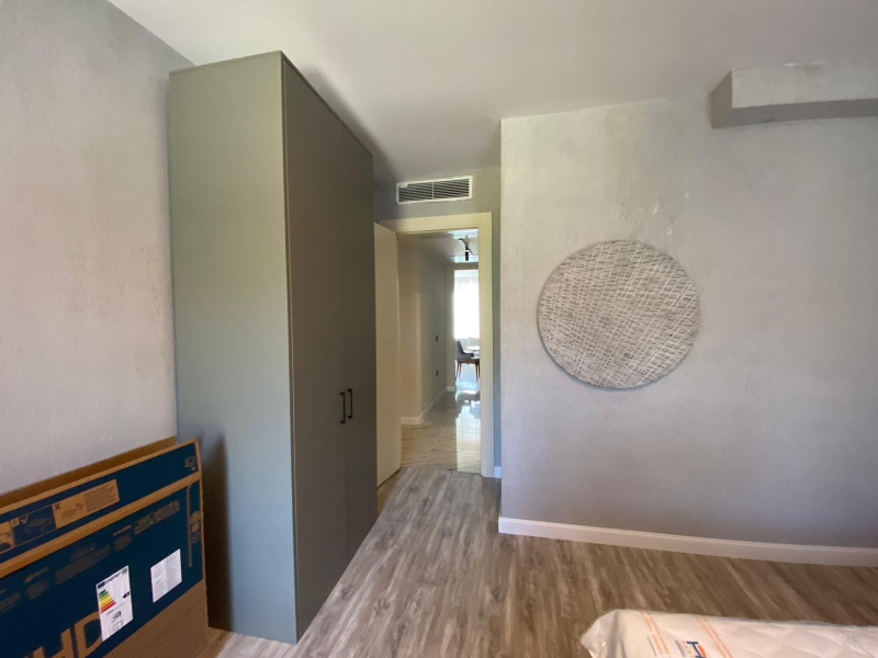 Elegantes Apartment mit Blick ins Grüne – Ruhe, Privatsphäre und zeitloses Design