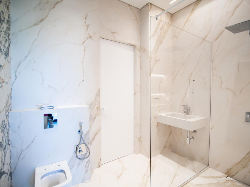 AZURE PREMIUM – ULTRA-LUXUS-PENTHOUSE MIT 3 SCHLAFZIMMERN