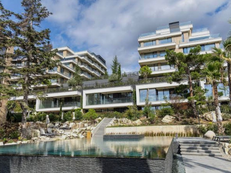 Flaggschiff-Penthouse mit Panoramaterrasse – absoluter Luxus im Azur Panorama Resort