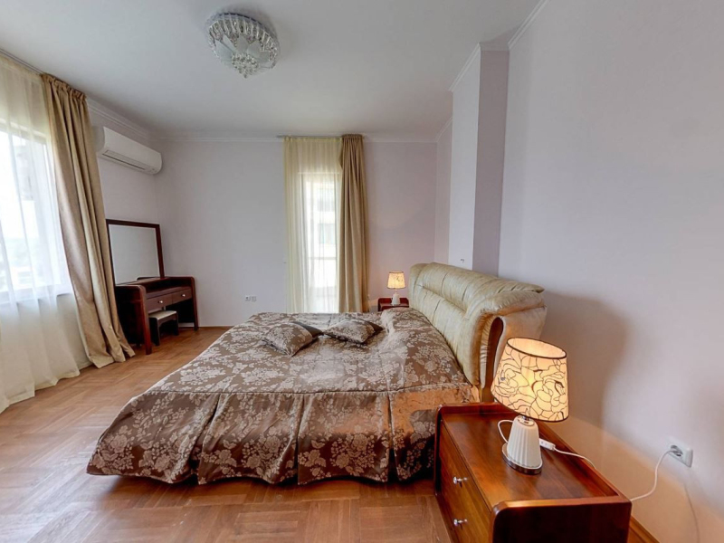 Apartment Nr. 12 – Exklusives Penthouse am Meer